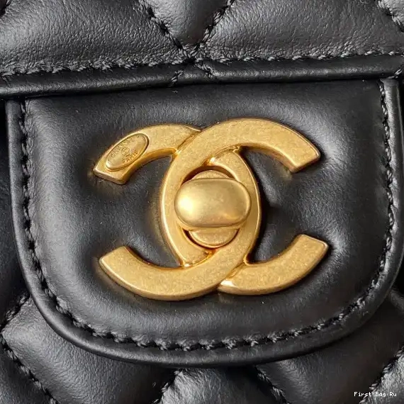 First Bag Ru FLAP MINI CHANEL BAG 0707